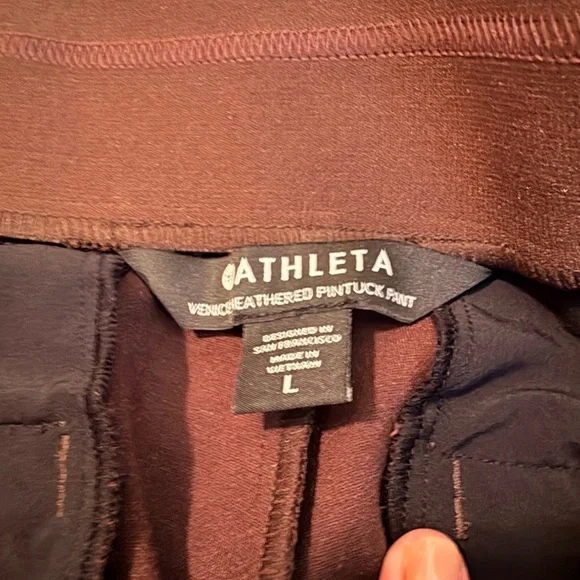 Athleta Venice Heathered Pintuck Chocolate Brown Pants - Picture 2 of 9
